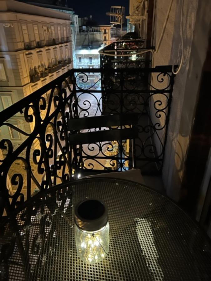 La Porta Accanto Napoli Exterior foto